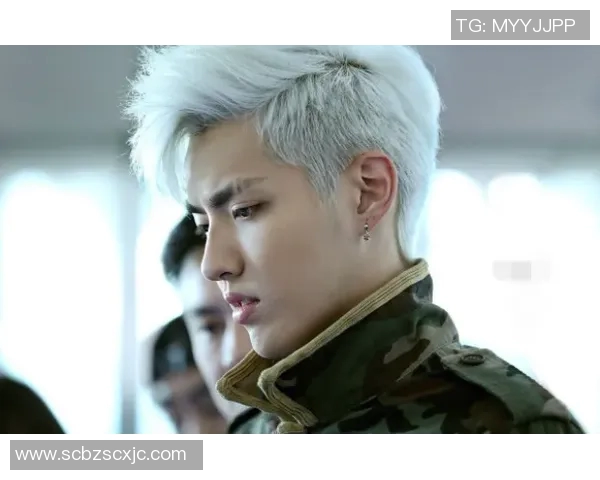 白色头发的足球明星男士们如何在赛场上展现独特魅力与风采